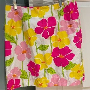 Lilly Pulitzer skirt. Size 8.